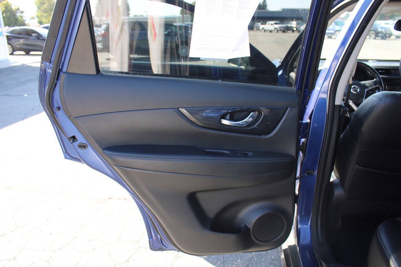 2018 Nissan Rogue SL AWD 4dr Crossover