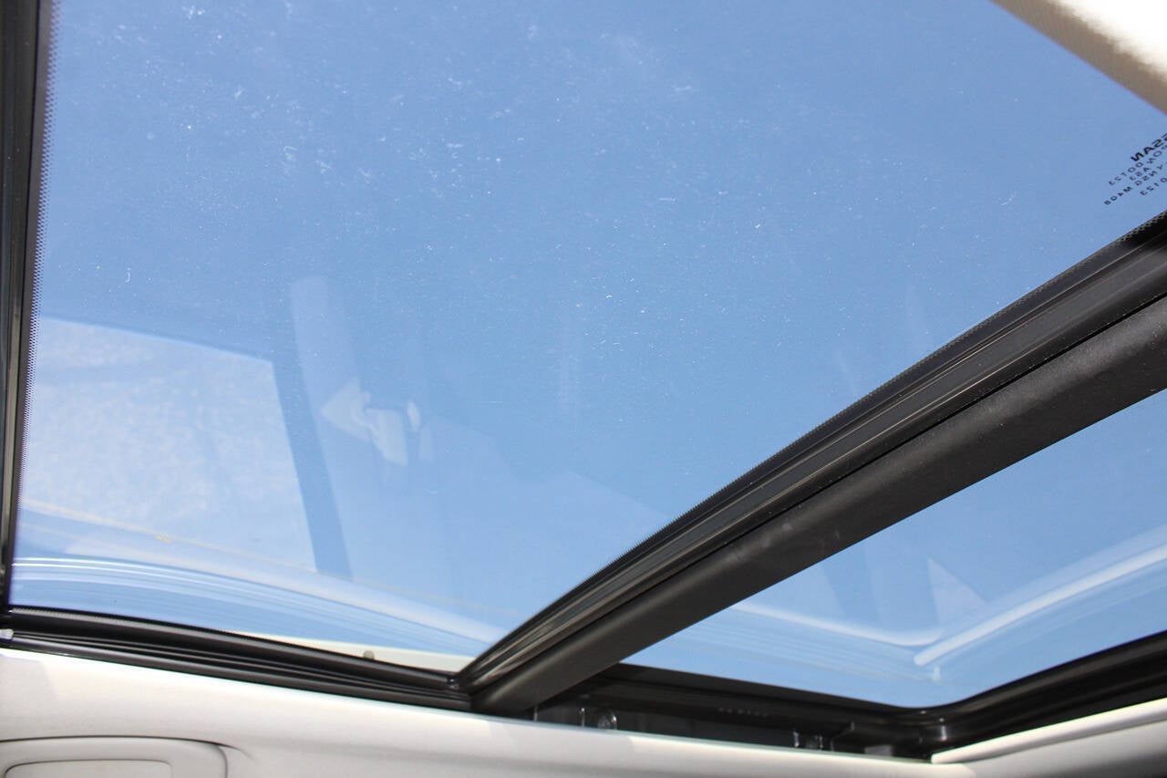 2018 Nissan Rogue SL AWD 4dr Crossover