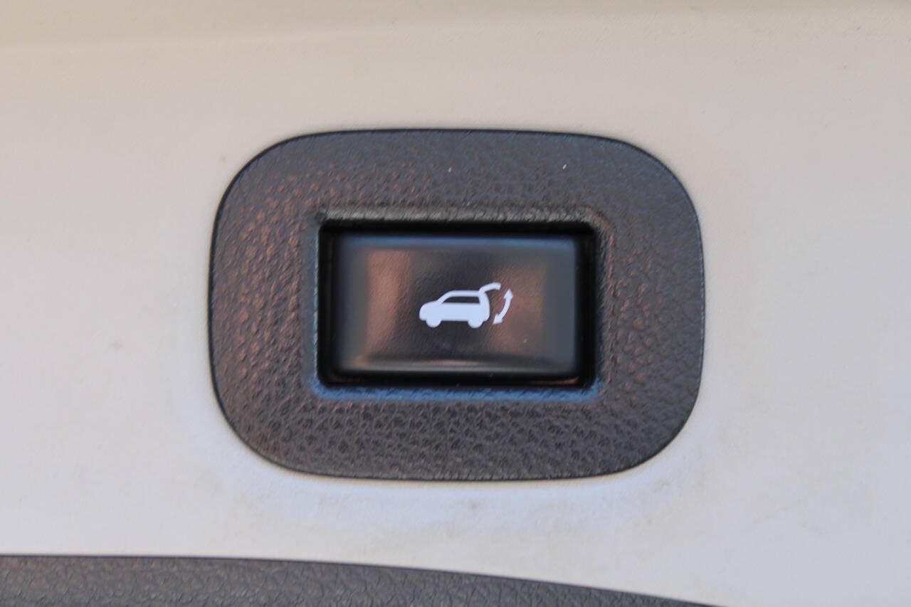 2018 Nissan Rogue SL AWD 4dr Crossover