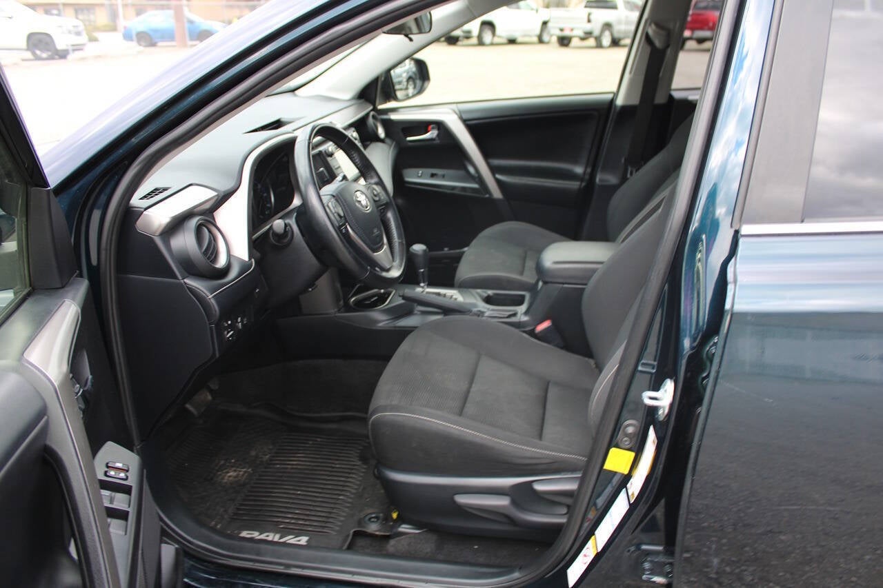 2018 Toyota RAV4 XLE AWD 4dr SUV