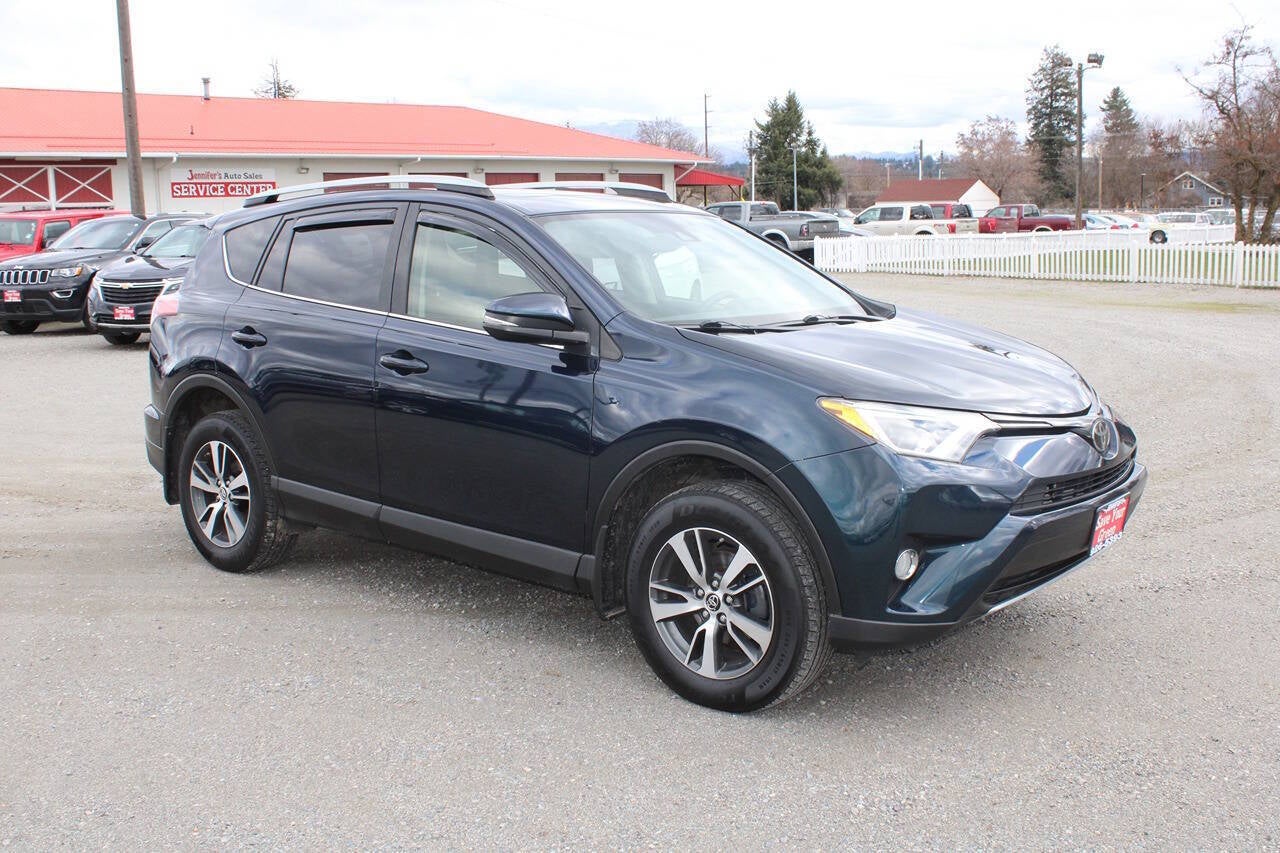 2018 Toyota RAV4 XLE AWD 4dr SUV