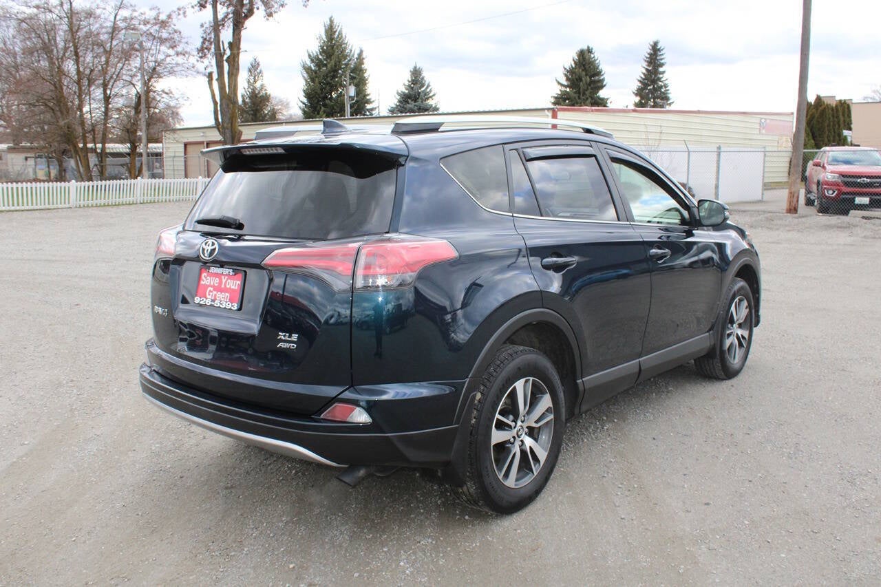 2018 Toyota RAV4 XLE AWD 4dr SUV