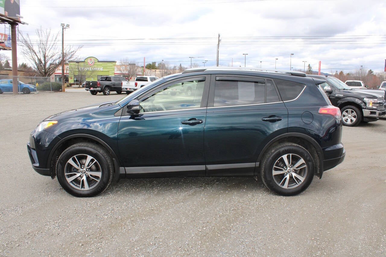 2018 Toyota RAV4 XLE AWD 4dr SUV
