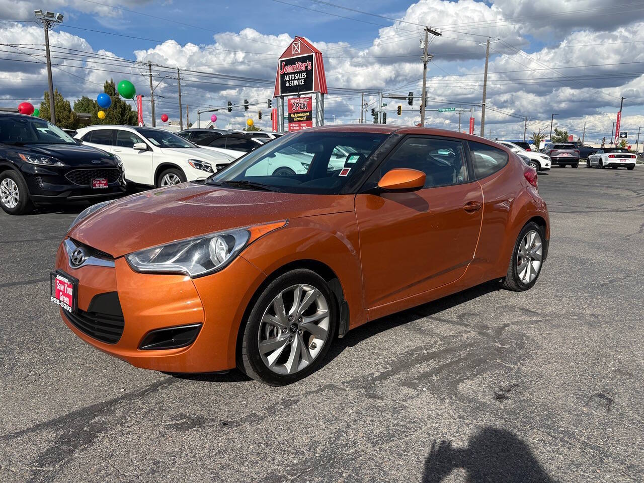 2016 Hyundai Veloster Base 3dr Coupe 6M w/Black Seats