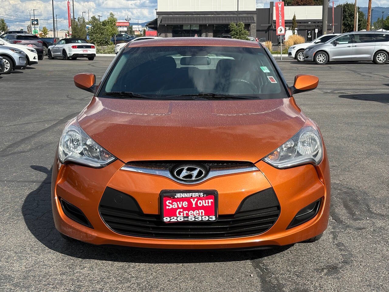 2016 Hyundai Veloster Base 3dr Coupe 6M w/Black Seats
