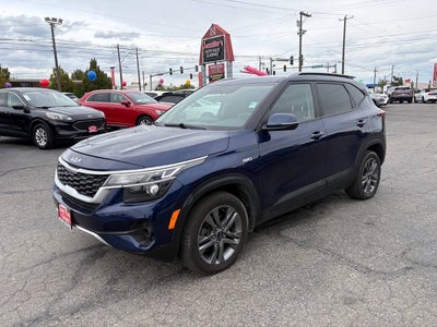 2022 Kia Seltos LX AWD 4dr SUV