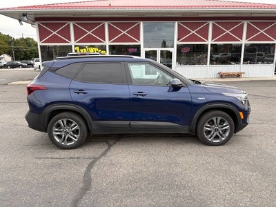 2022 Kia Seltos LX AWD 4dr SUV