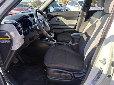 2016 Kia Soul Base 4dr Crossover 6A