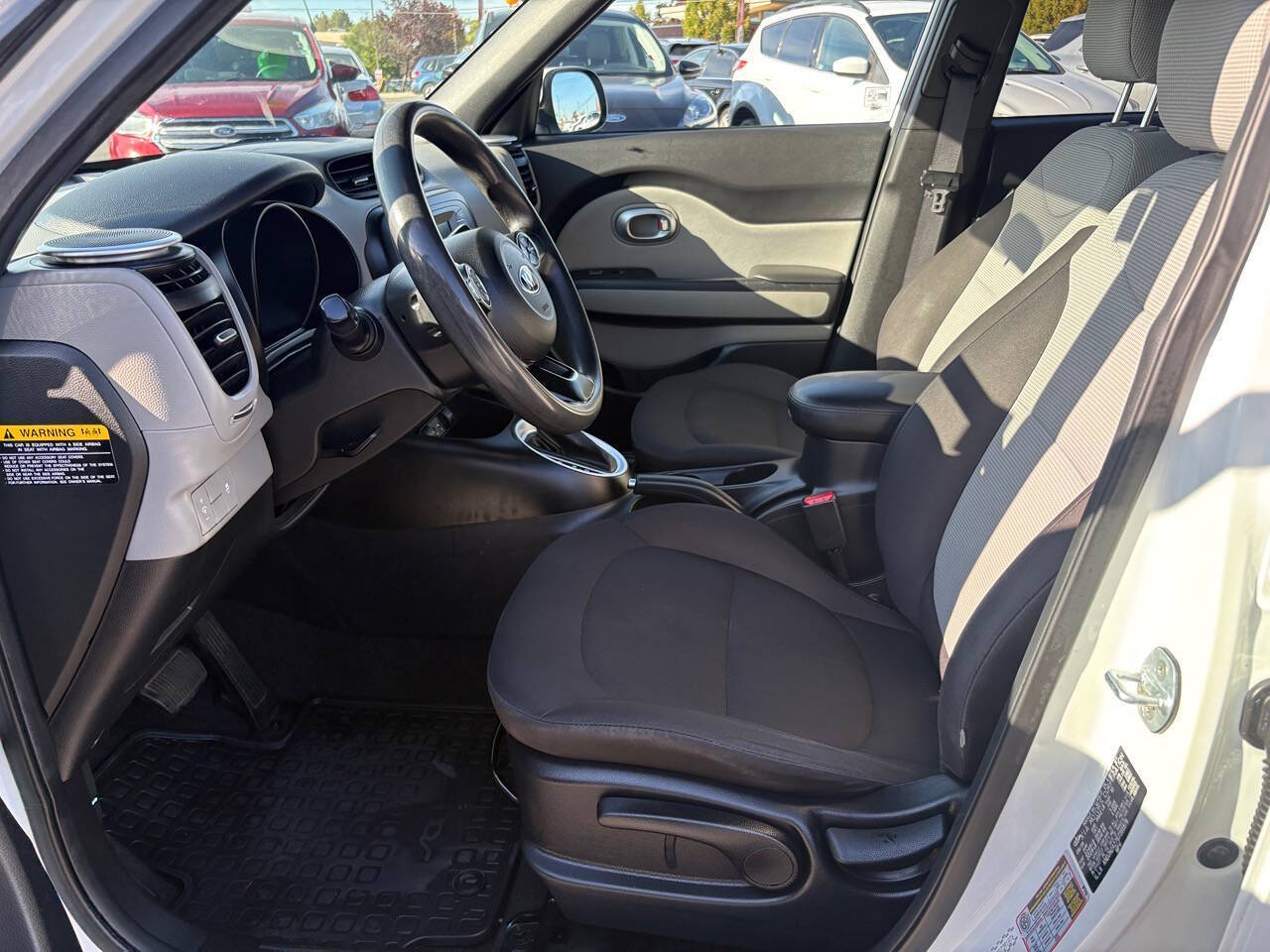 2016 Kia Soul Base 4dr Crossover 6A