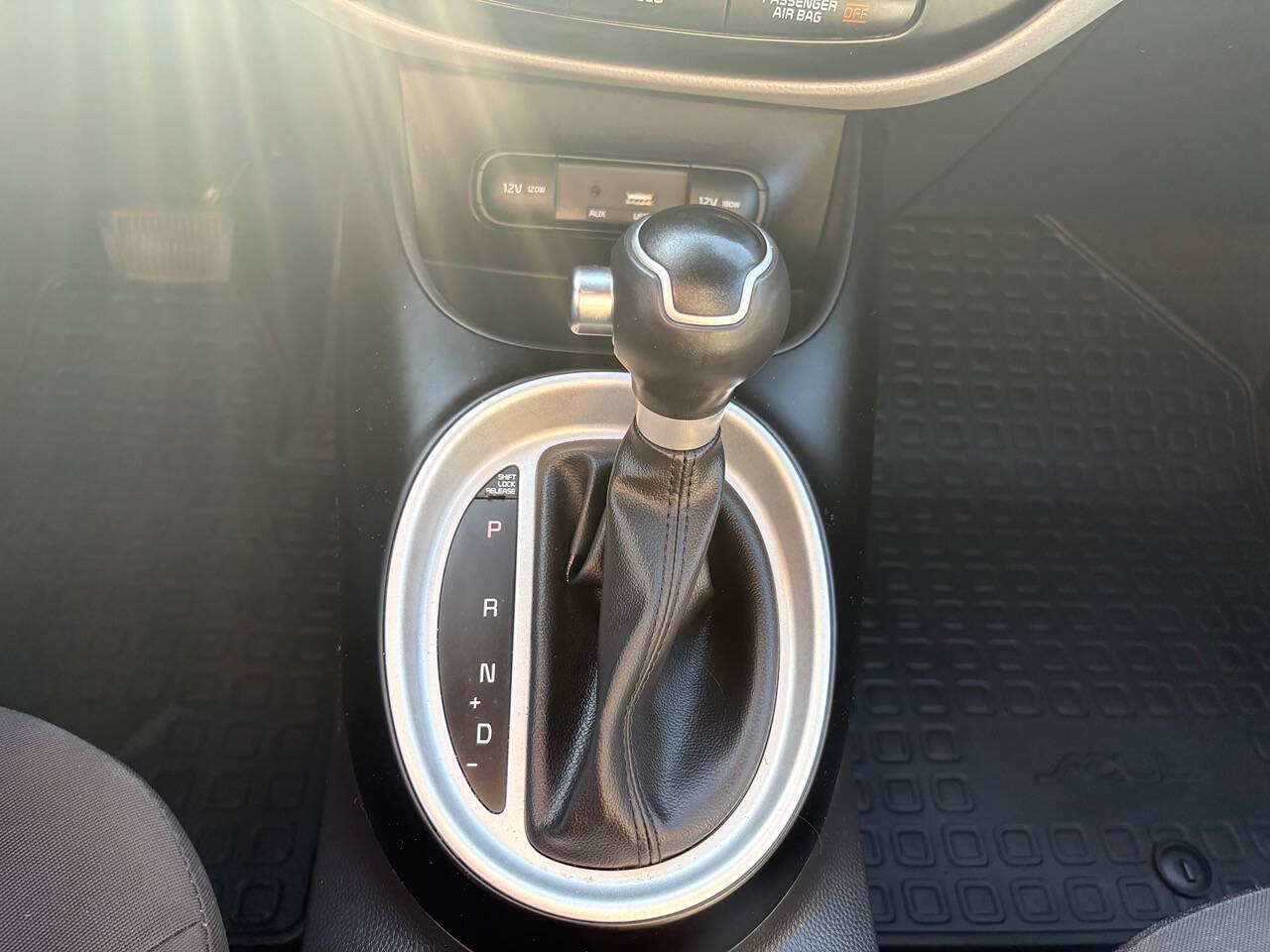 2016 Kia Soul Base 4dr Crossover 6A