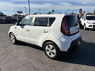 2016 Kia Soul Base 4dr Crossover 6A