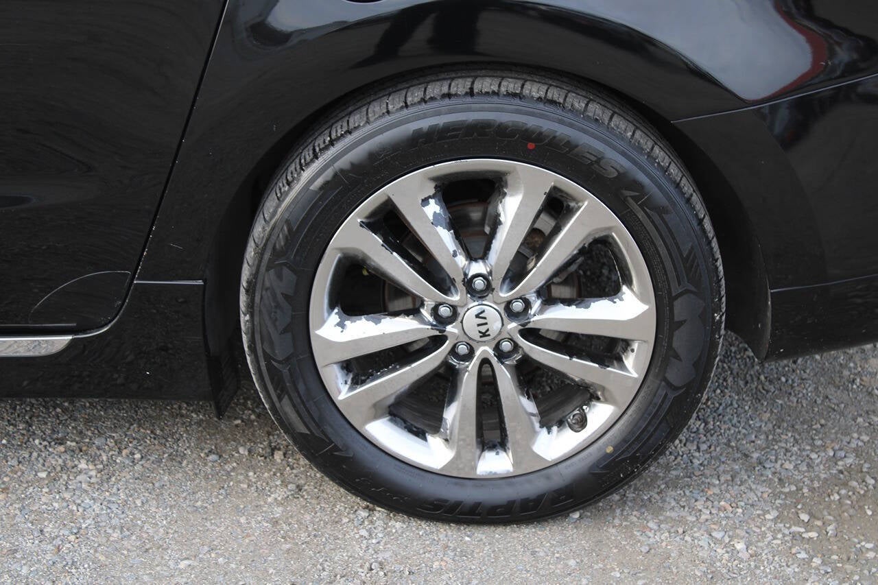 2016 Kia Sedona Limited 4dr Mini Van