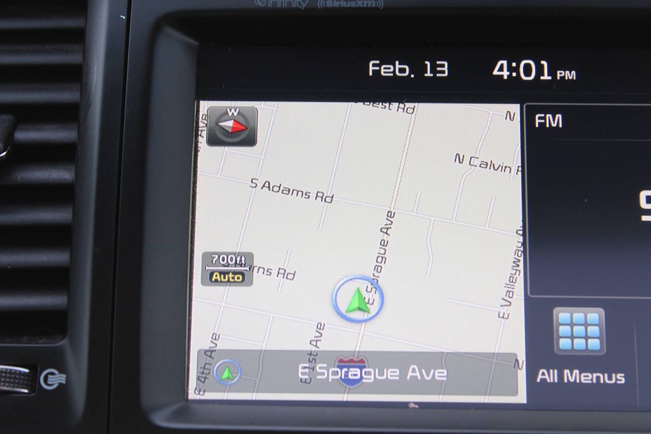 2016 Kia Sedona Limited 4dr Mini Van