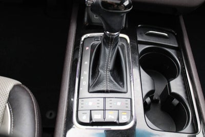 2016 Kia Sedona Limited 4dr Mini Van