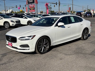 2019 Volvo S90 T6 Momentum AWD 4dr Sedan