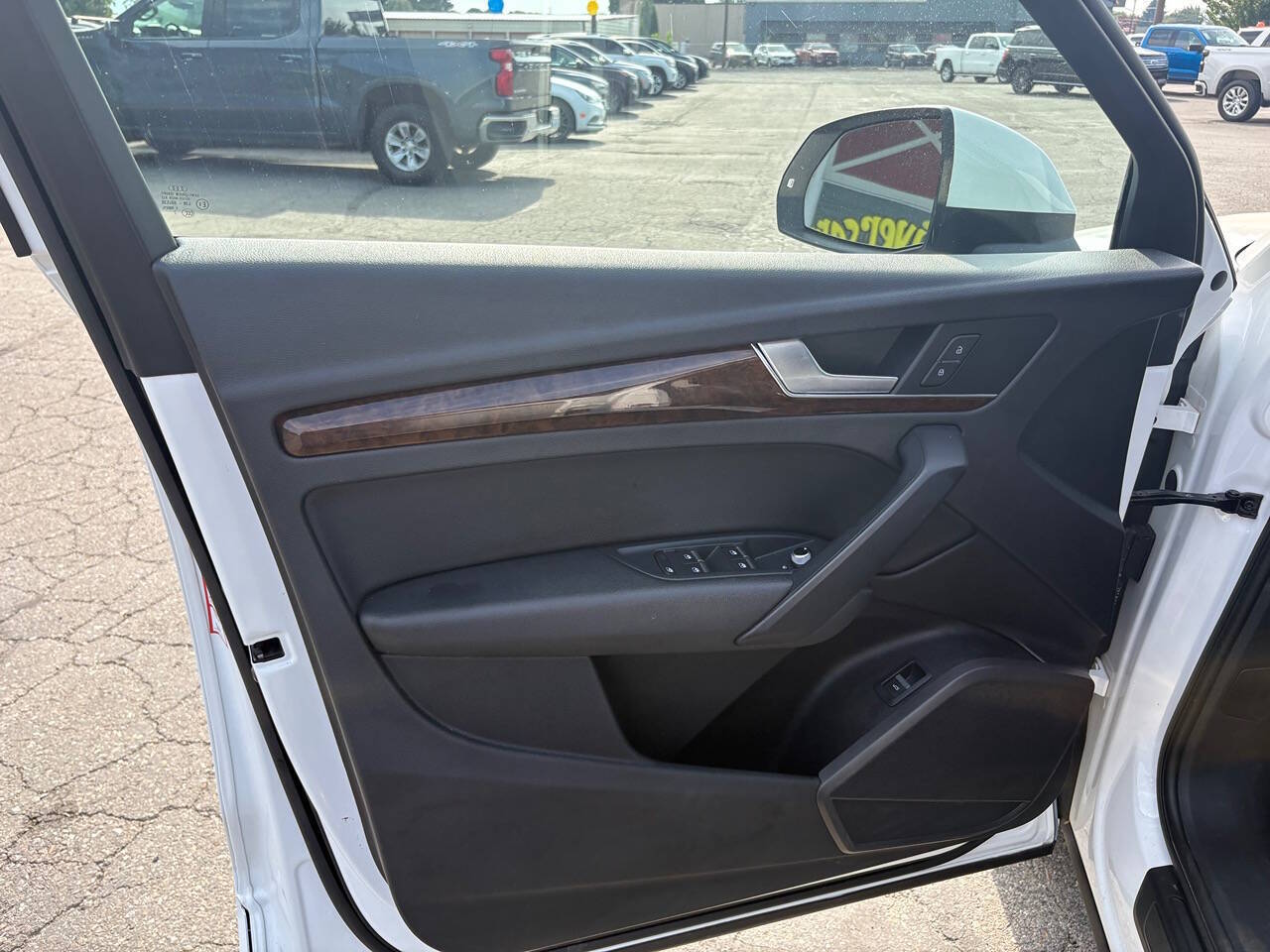 2018 Audi Q5 2.0T quattro Premium AWD 4dr SUV