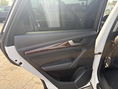 2018 Audi Q5 2.0T quattro Premium AWD 4dr SUV