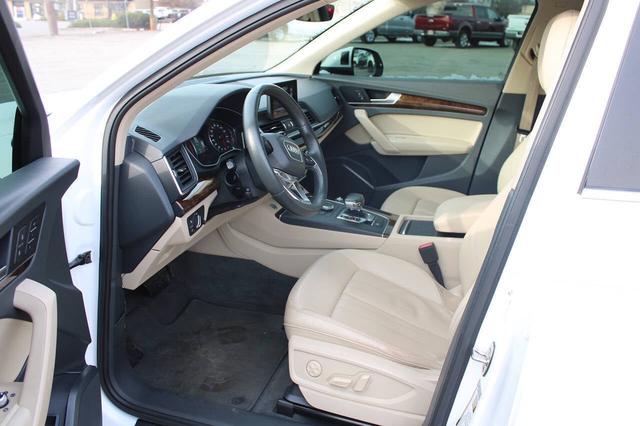 2020 Audi Q5 quattro Premium 45 TFSI AWD 4dr SUV