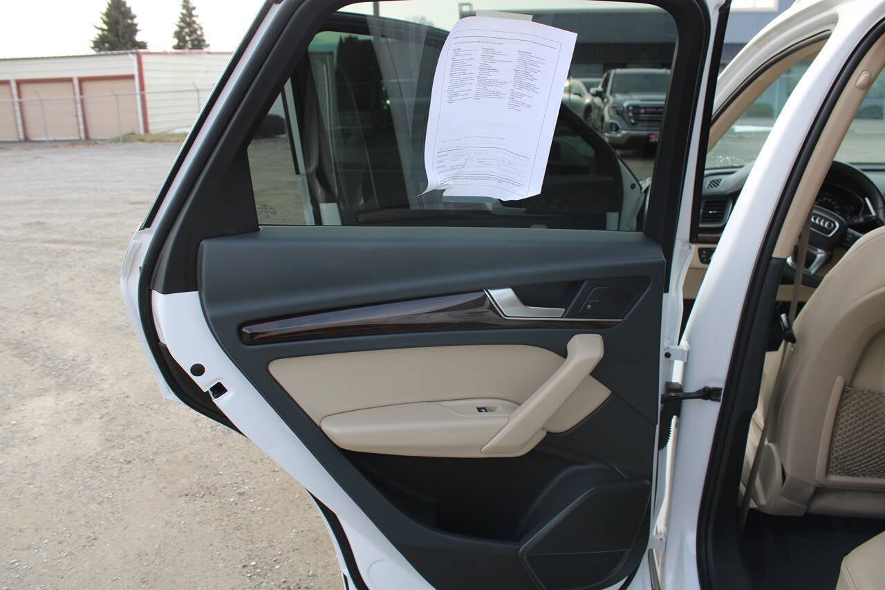 2020 Audi Q5 quattro Premium 45 TFSI AWD 4dr SUV