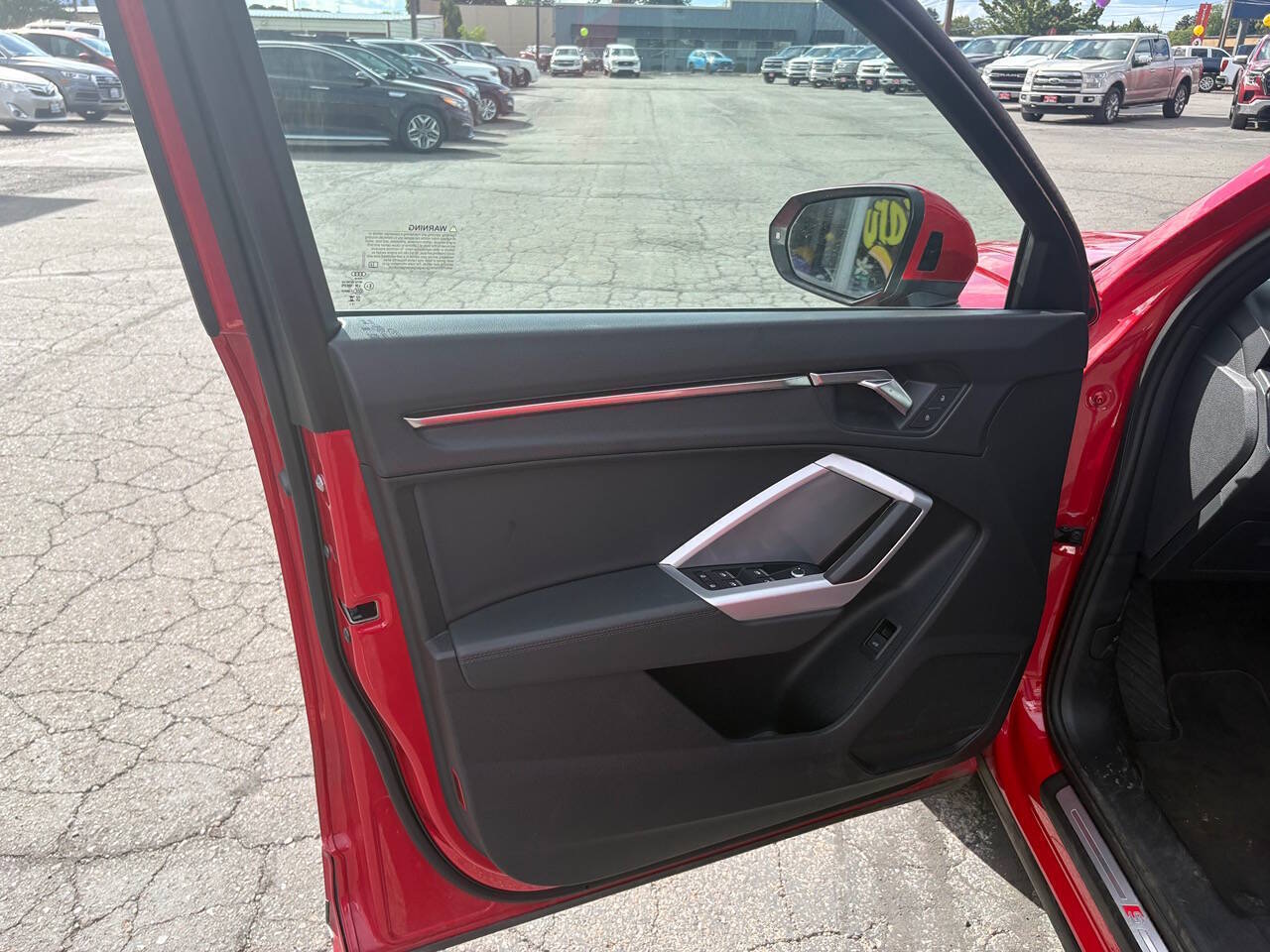 2025 Audi Q3 quattro S line Premium 45 TFSI AWD 4dr SUV