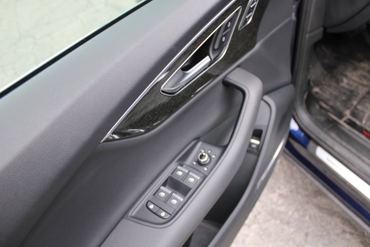 2021 Audi Q7 quattro Premium Plus 45 TFSI AWD 4dr SUV