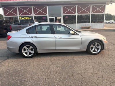 2013 BMW 3 Series 328i xDrive AWD 4dr Sedan