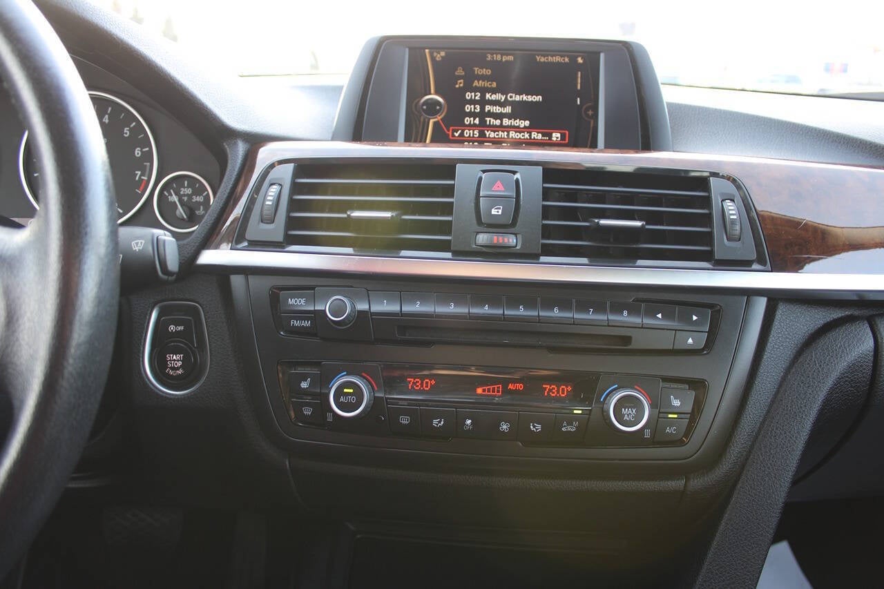 2013 BMW 3 Series 328i xDrive AWD 4dr Sedan