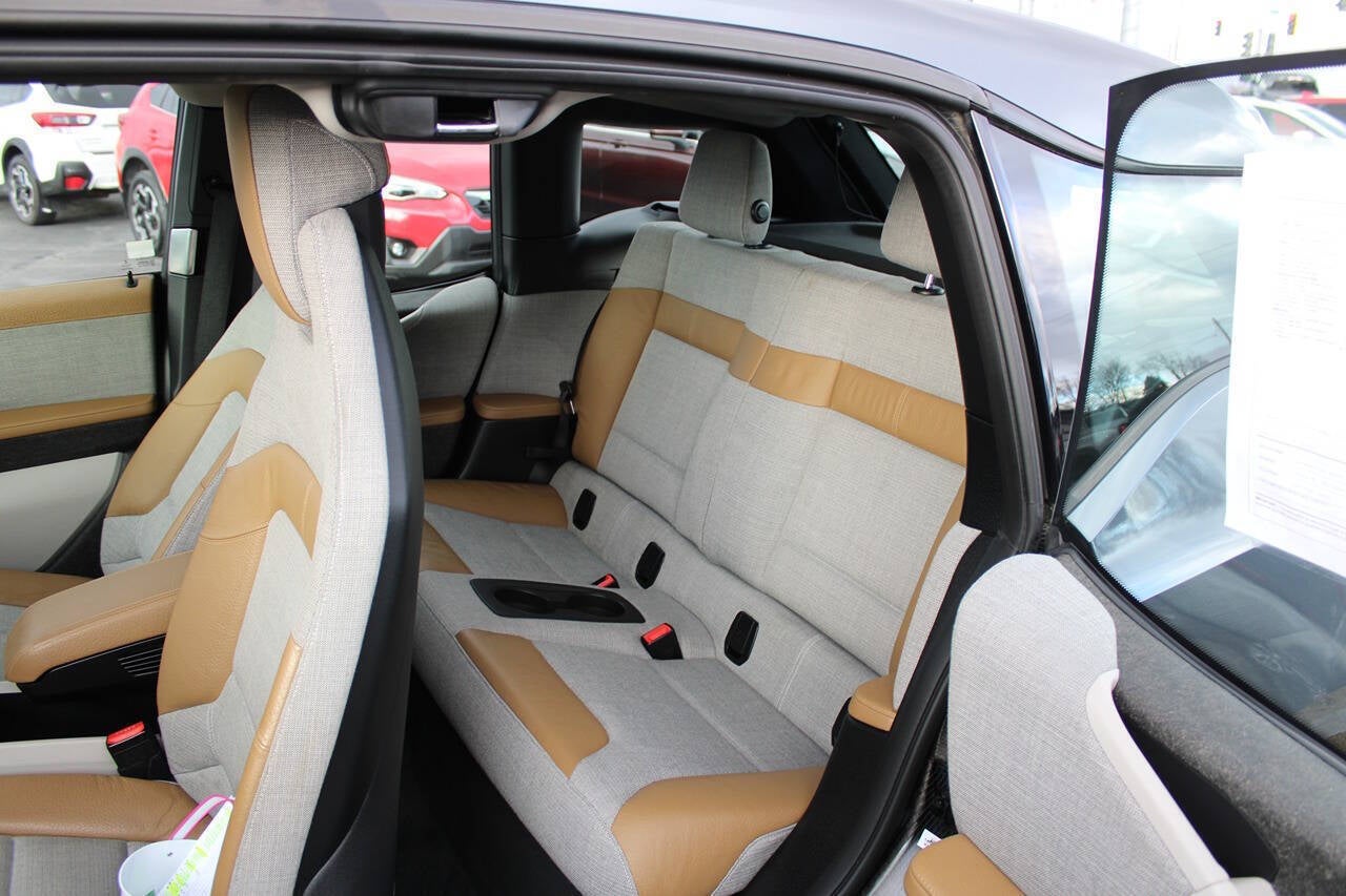 2016 BMW i3 Base 4dr Hatchback w/ Range Extender