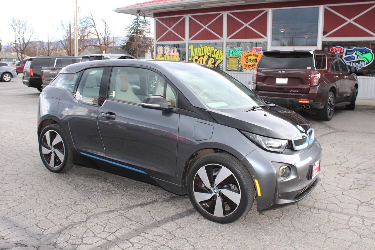 2016 BMW i3 Base 4dr Hatchback w/ Range Extender