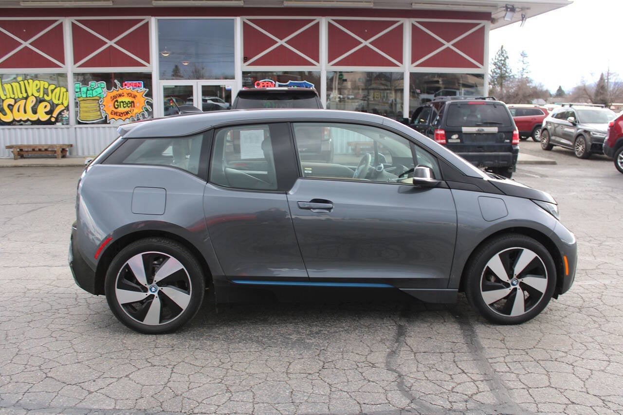 2016 BMW i3 Base 4dr Hatchback w/ Range Extender