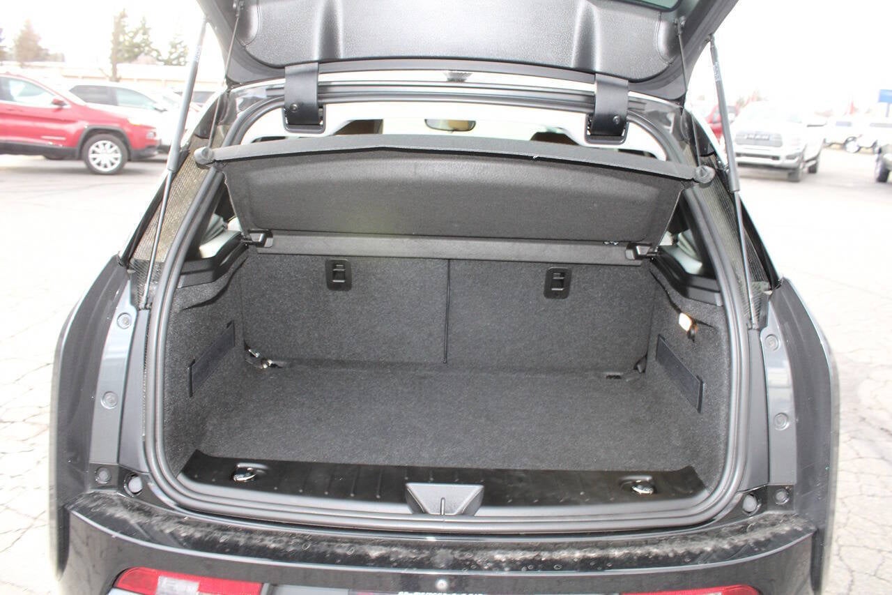 2016 BMW i3 Base 4dr Hatchback w/ Range Extender