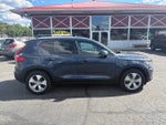 2022 Volvo XC40 T5 Momentum AWD 4dr SUV
