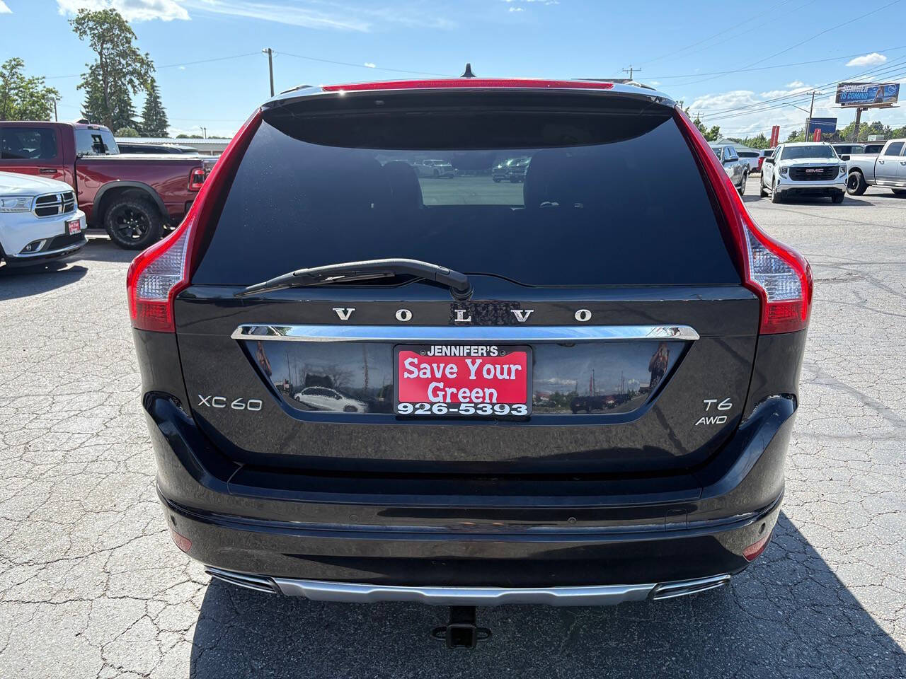 2015 Volvo XC60 T6 AWD 4dr SUV (midyear release)