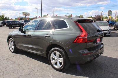 2022 Volvo XC60 B5 Momentum AWD 4dr SUV