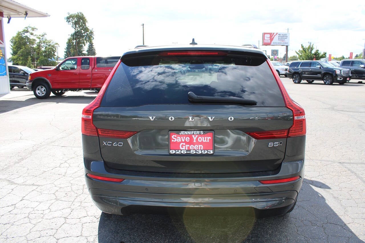 2022 Volvo XC60 B5 Momentum AWD 4dr SUV